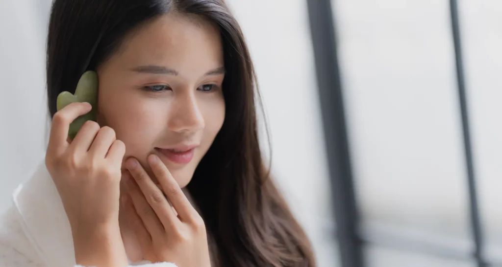 逆さまつ毛のセルフケアと予防方法​